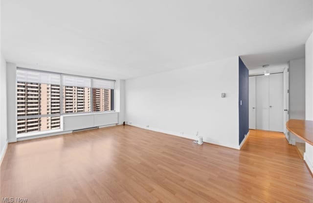 12700 Lake Avenue Gallery 3