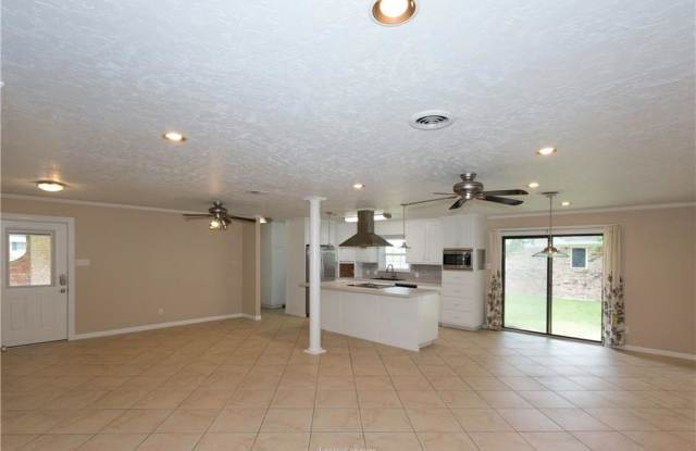 1000 Pershing Drive Gallery 4