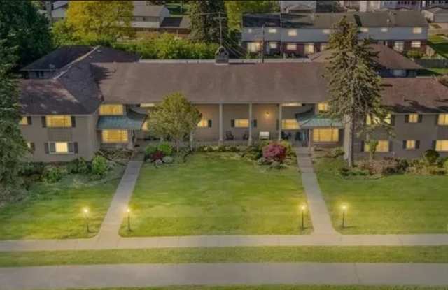 2245 Walton Blvd. photos photos