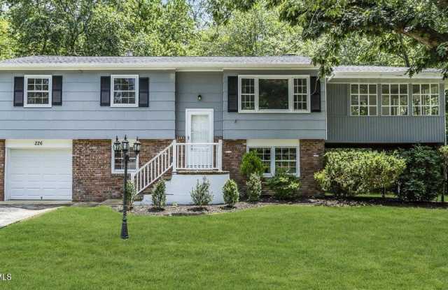 226 Mill Creek Drive photos photos