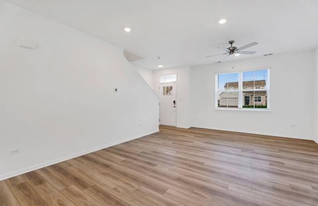 471 E 127th Place Gallery 2