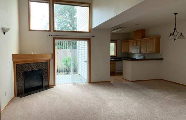 18874 108th Ln SE Gallery 3