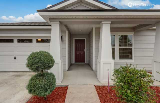 Three Bedroom Beauty in Yulee's Nassau Crossing! Gallery 3
