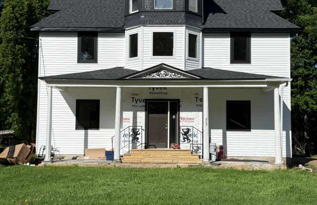 807 Warren St photos photos