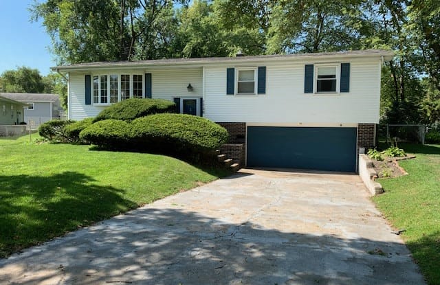 1720 Inner Cir. - 1720 Inner Circle, Munster, IN 46321