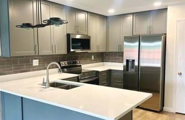 2382 NW 86th Ln photos photos