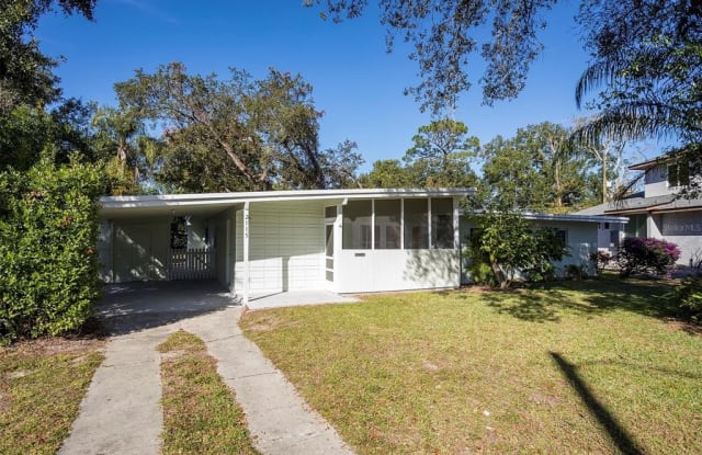 2115 SYCAMORE DRIVE - 2115 Sycamore Drive, Winter Park, FL 32789