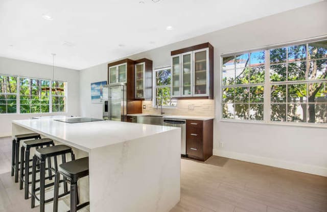 5119 Artesa Way S - 5119 Artesa Way W, Palm Beach Gardens, FL 33418