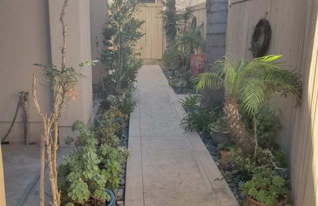 4886 Coronado Avenue #B Gallery 2