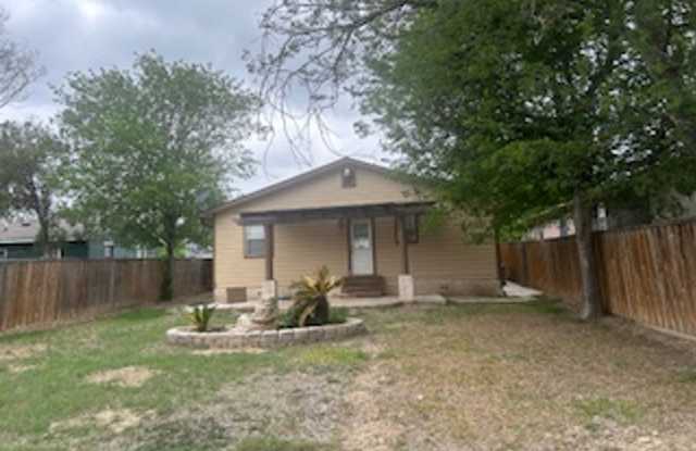 4930 Bluff St photos photos