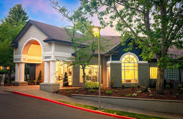 Cascade Summit Apartment Homes Gallery 3
