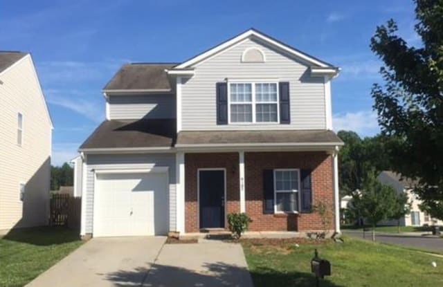 9102 Newfield St - 9102 Newfield Street, Charlotte, NC 28216