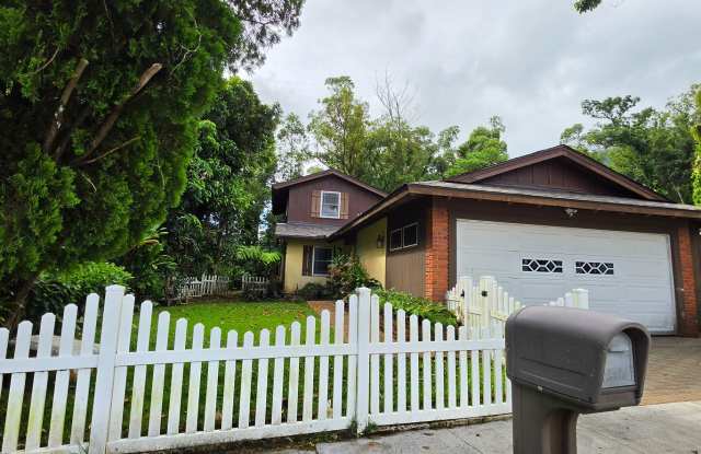 Beautiful Home in Ahuimanu Gallery 3