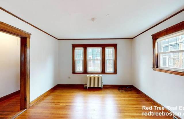 7-9 Henry St. Gallery 2