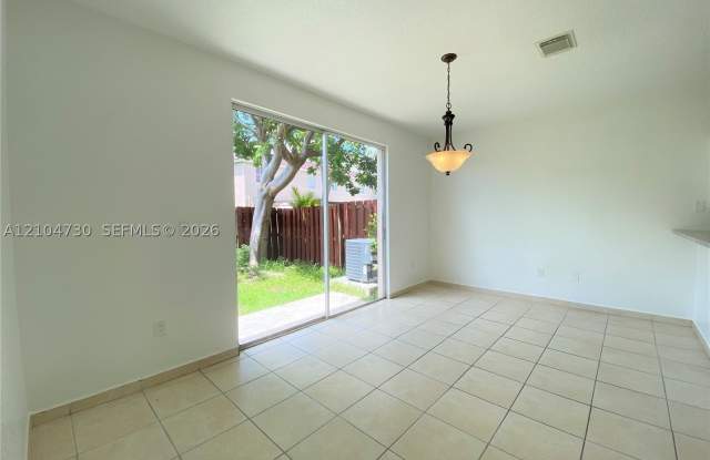 13832 SW 273rd Ter Gallery 4