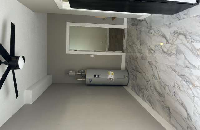 902 SW Abbot Avenue photos photos