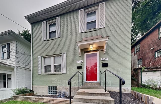1425 Franklin Ave - 1425 Franklin Avenue, Wilkinsburg, PA 15221