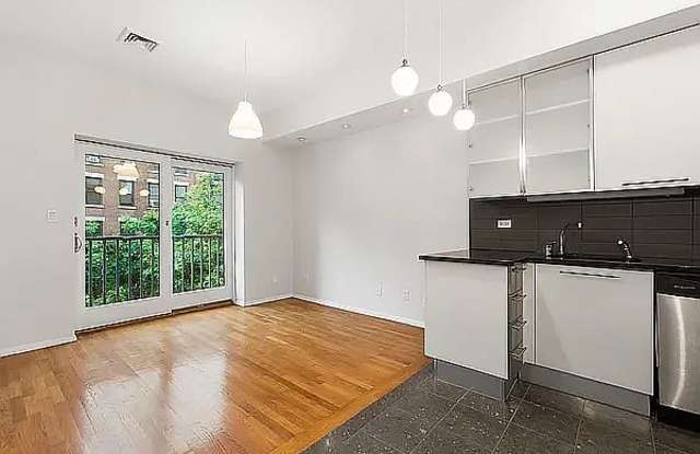 359 15th St Apt 3B Gallery 1