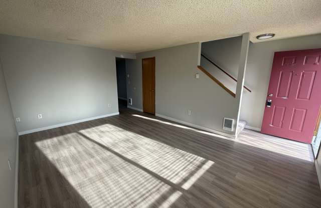 5114 NE 34th Street photos photos