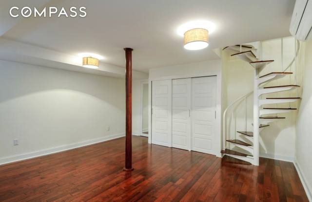 39 West 69th Street Gallery 4