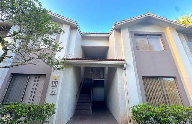 3215 Coral Lake Dr photos photos