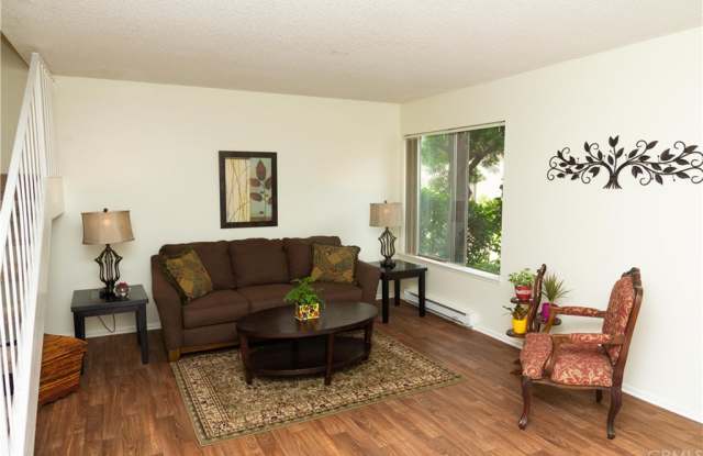 11095 Emerson Way Gallery 4