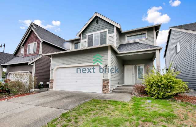Charming 4 Bed 2.5 Bath for Rent! photos photos