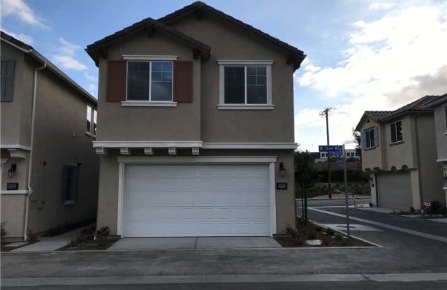 22824 W Olive Way - 22824 W Olive Way, Los Angeles, CA 91304