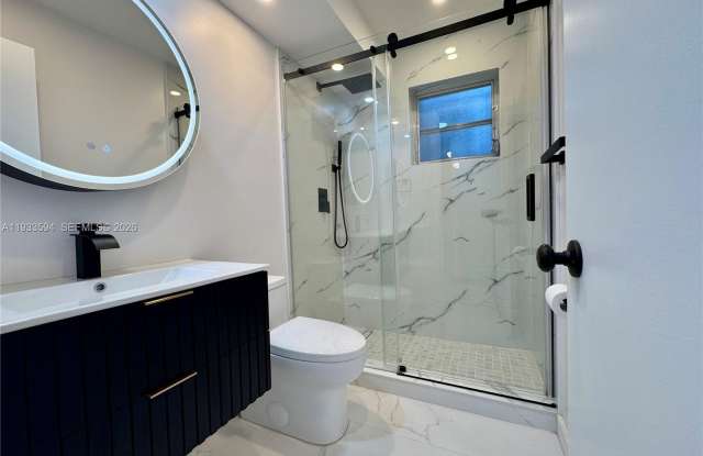 160 SW 30th Ave photos photos 160 SW 30th Ave photos photos