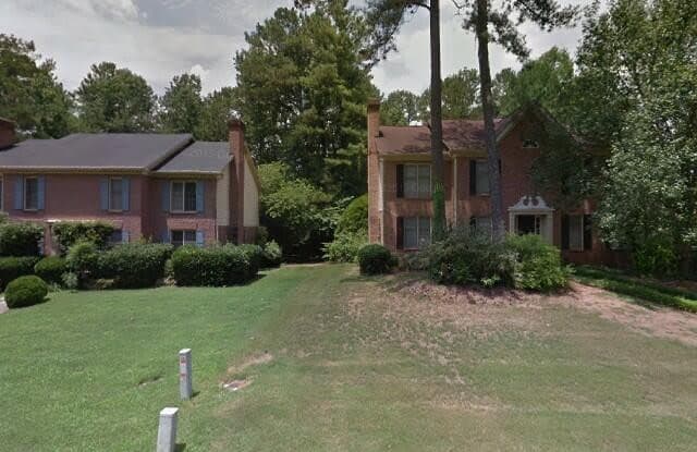 117 Hunters Cv - 117 Hunters Cove, Roswell, GA 30076