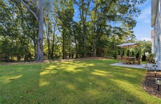 5045 Reserve Drive Gallery 2