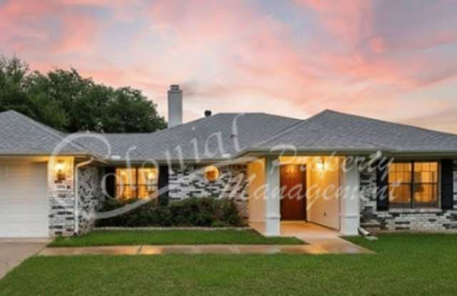 Available Now! 3 Bed 2 Bath photos photos Available Now! 3 Bed 2 Bath photos photos