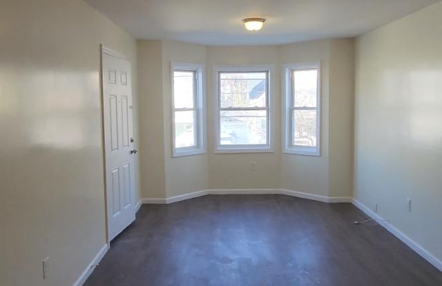 144 Warren St photos photos