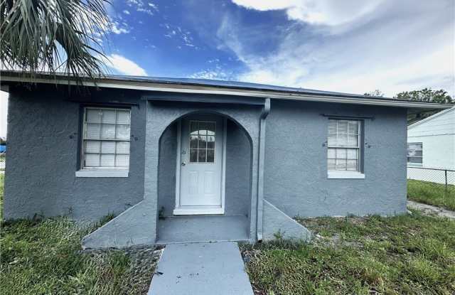 3156 Market Street - 3156 Market Street, Fort Myers, FL 33916
