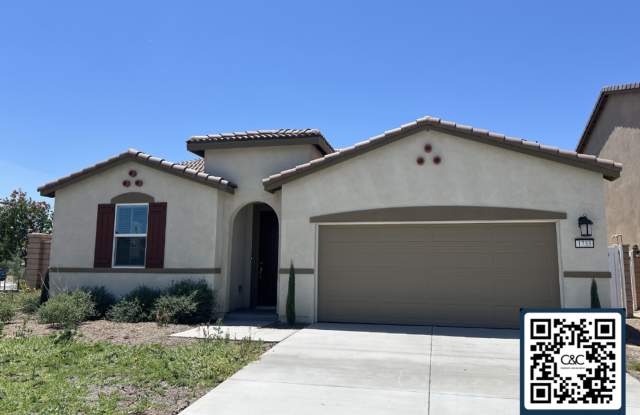 Bright and Spacious 3-Bedroom Gem in Hemet — Ideal Location! photos photos