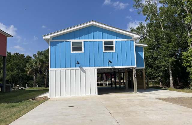 4024 Blue Jay Street Gallery 2
