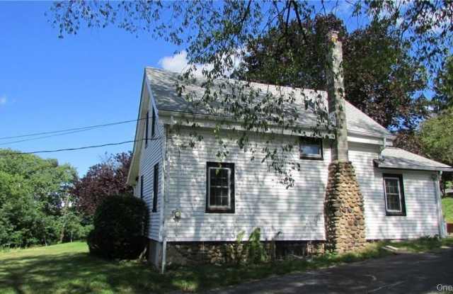 31 Upper Depew Avenue Gallery 3