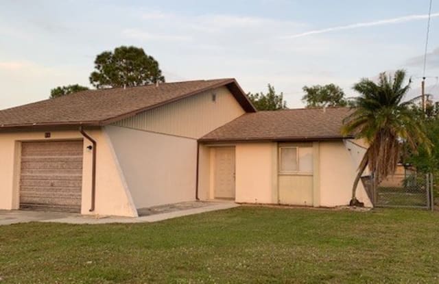 515 SE 6th Ave - 515 Southeast 6th Avenue, Cape Coral, FL 33990