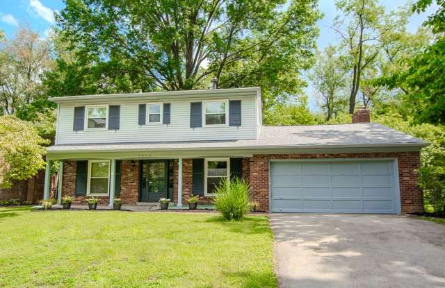 Recently Updated! 4 Bed/2.5 bath photos photos