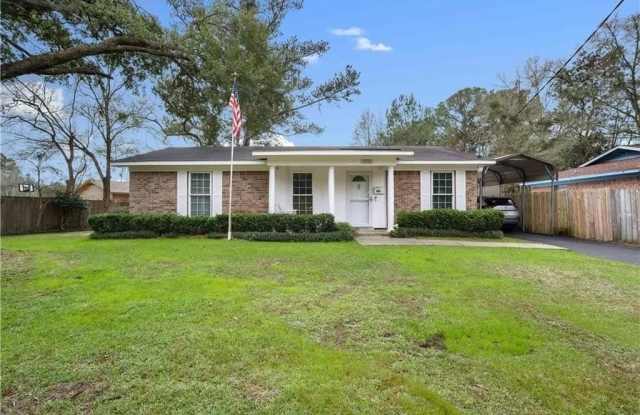 2511 Club House Road photos photos