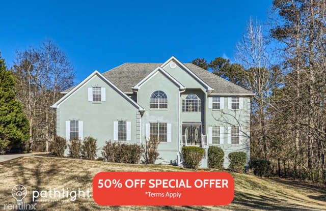 300 Northcrest Dr UNIT - 300 Northcrest Drive, Coweta County, GA 30265