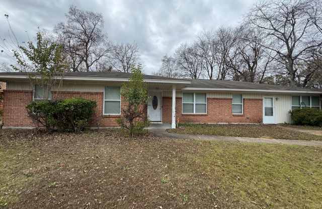 Lovely Brick Home! photos photos