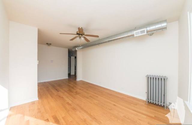 1249 W Henderson photos photos