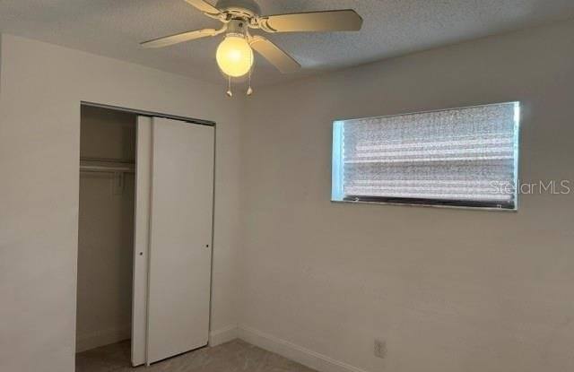 27127 FERNERY Avenue Gallery 4