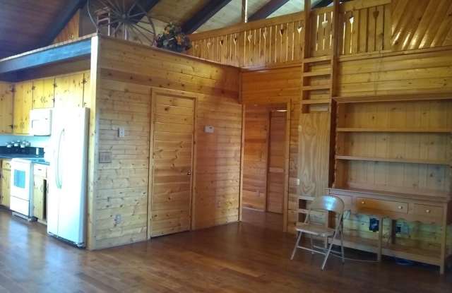 1540 Falcon Ln Gallery 4