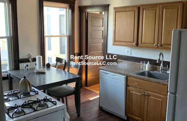 122 Columbia St. photos photos