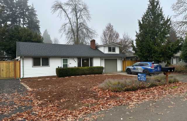 4 bedroom 2 bathroom home in a great neighborhood! Gallery 3
