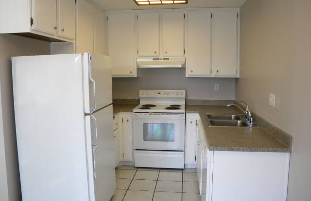 2370 Tocayo Ave #112 Gallery 2