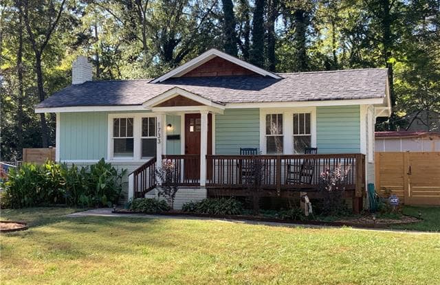 1733 Masonic Drive - 1733 Masonic Drive, Charlotte, NC 28205