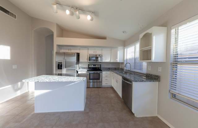 Updated 3 bedroom 2 bath located in Gilbert Ranch! photos photos